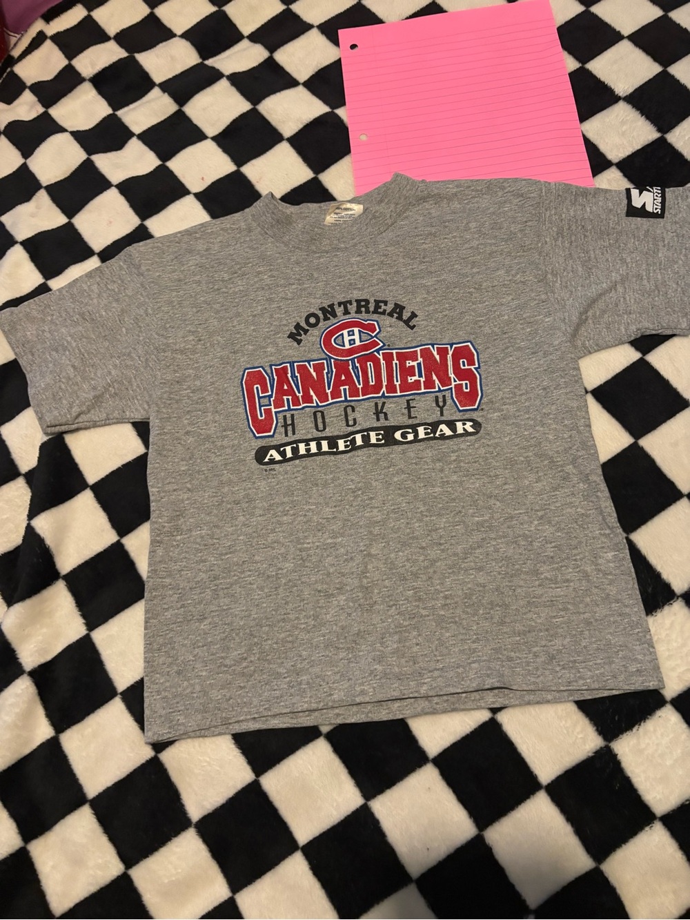 Size medium Montreal Canadians tshirt